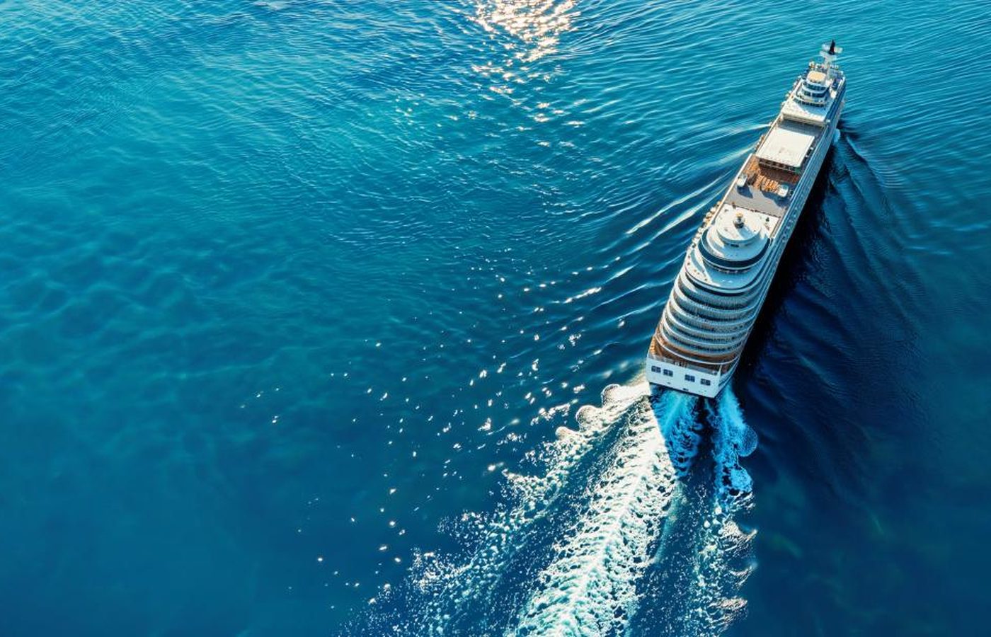 Open water from a ship’s deck on a Norwegian cruise eSIM sea day